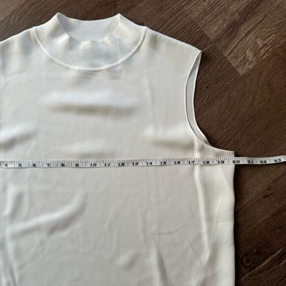 Theory | 100% Silk Ribbed Neck Shell Top - Picture 8 of 10